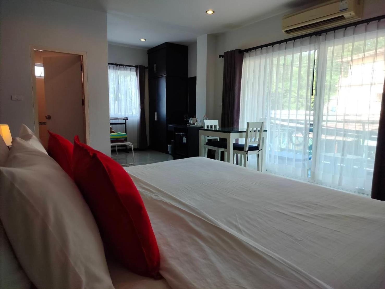 May House Karon Beach Ban Karon Exterior photo